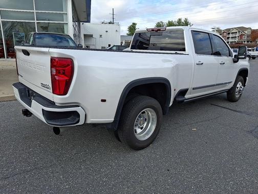 2024 Chevrolet Silverado 3500 High Country