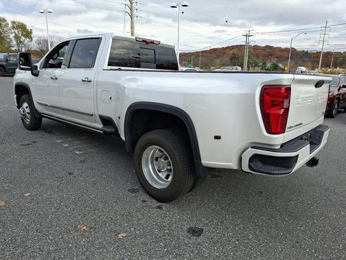 2024 Chevrolet Silverado 3500 High Country