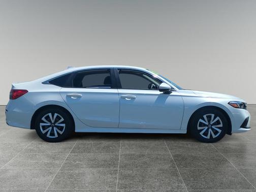 2022 Honda Civic LX