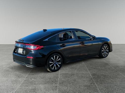 2022 Honda Civic EX-L