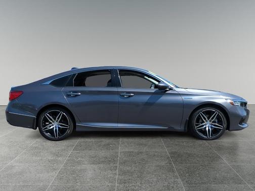 2022 Honda Accord Hybrid Touring