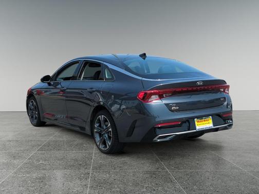 2021 Kia K5 EX