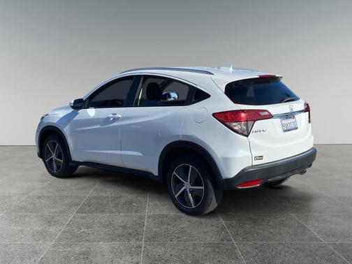 Platinum White Pearl 2022 Honda HR-V EX