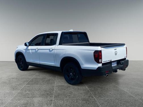 Platinum White Pearl 2022 Honda Ridgeline Black Edition