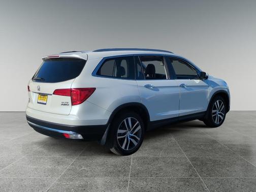2016 Honda Pilot Elite