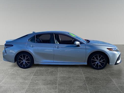 Celestial Silver 2023 Toyota Camry SE