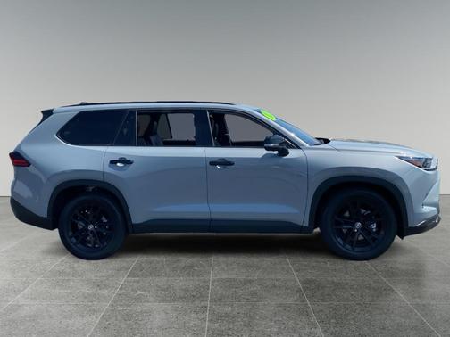 Cement 2026 Toyota Grand Highlander Hybrid NIGHTSHADE EDITION