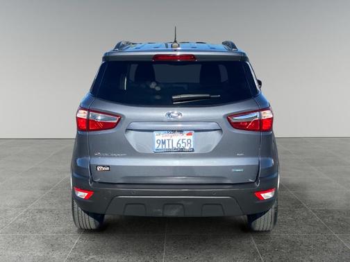 Smoke 2020 Ford EcoSport SE