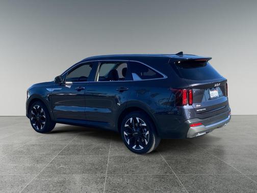 2025 Kia Sorento EX
