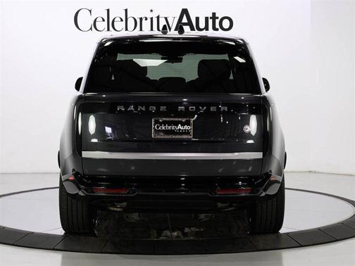 2023 Land Rover Range Rover SV