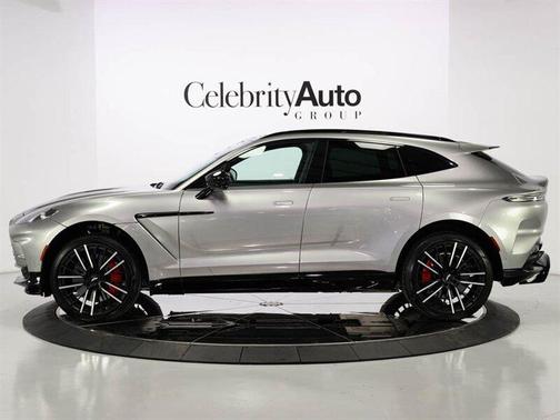 2023 Aston Martin DBX 707
