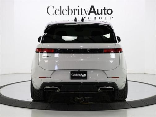 2024 Land Rover Range Rover Sport SE