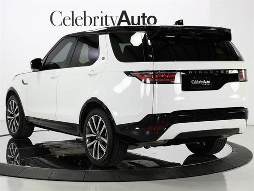 2024 Land Rover Discovery Dynamic SE
