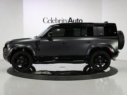 2024 Land Rover Defender 110 V8
