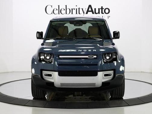 2024 Land Rover Defender 110 V8