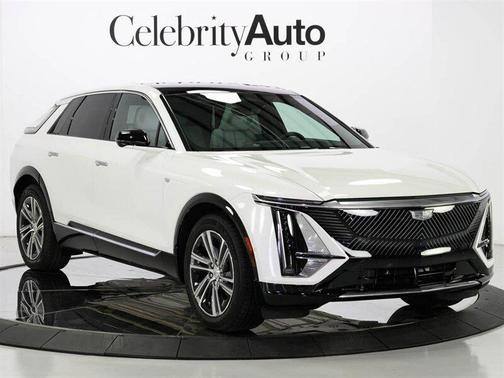 2025 Cadillac LYRIQ V