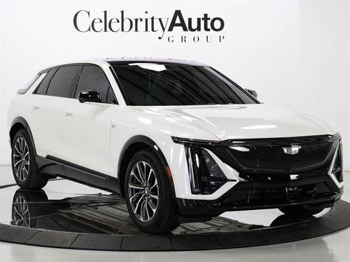 2025 Cadillac LYRIQ Sport