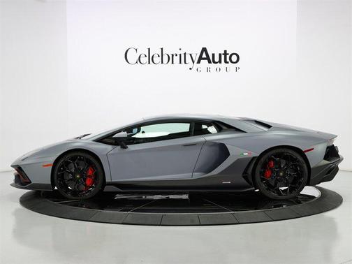 2022 Lamborghini Aventador SVJ LP 780-4 Ultimae