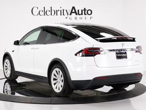 Photo 5 of 67 of 2021 Tesla Model X Long Range Plus