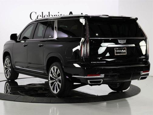 2025 Cadillac Escalade ESV Premium Luxury