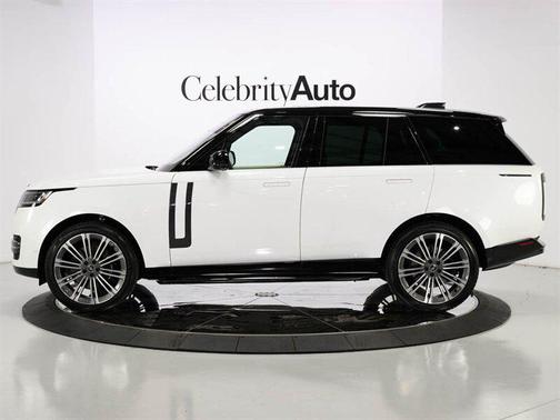 2023 Land Rover Range Rover P530 SE