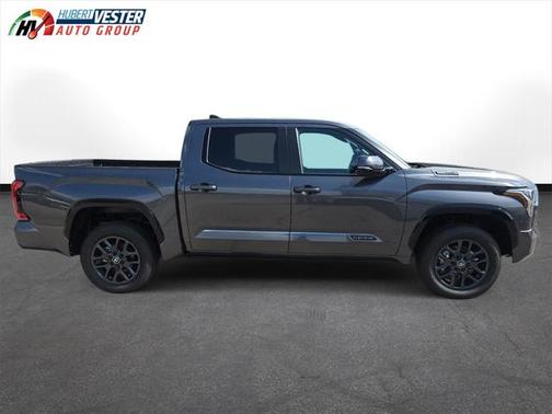 2025 Toyota Tundra Hybrid Platinum