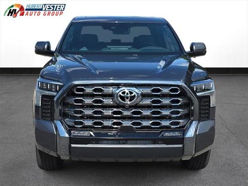 2025 Toyota Tundra Hybrid Platinum