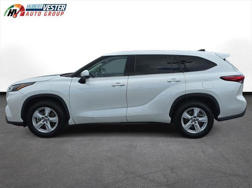 2022 Toyota Highlander L