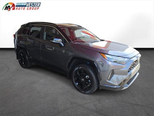 2024 Toyota RAV4 Hybrid SE