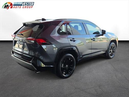 2024 Toyota RAV4 Hybrid SE