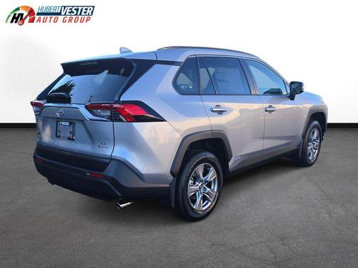 2025 Toyota RAV4 Hybrid LE