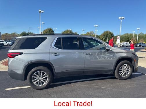 2024 Chevrolet Traverse LT Cloth