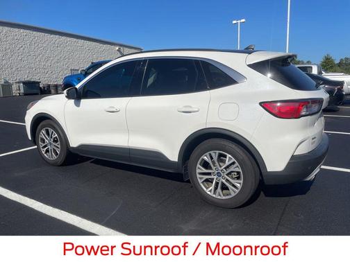 2022 Ford Escape SEL