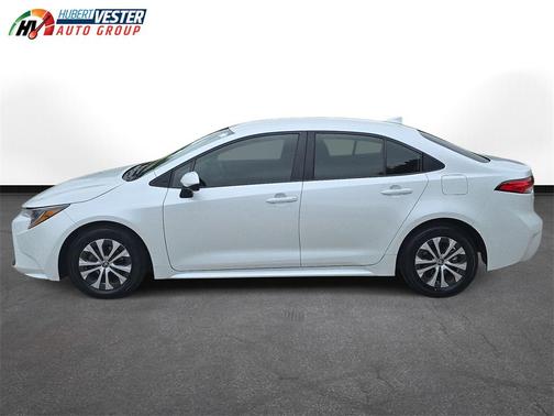 2022 Toyota Corolla Hybrid SE