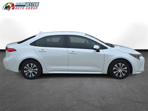 2022 Toyota Corolla Hybrid SE
