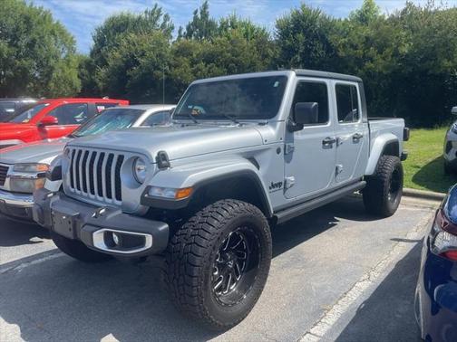 2023 Jeep Gladiator Sport S