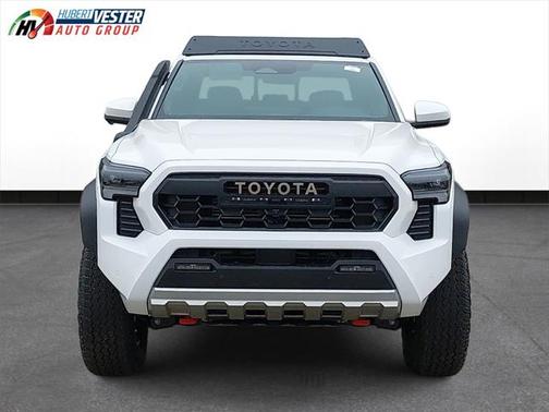 2025 Toyota Tacoma Hybrid Trailhunter