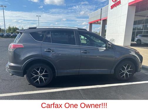 2016 Toyota RAV4 SE