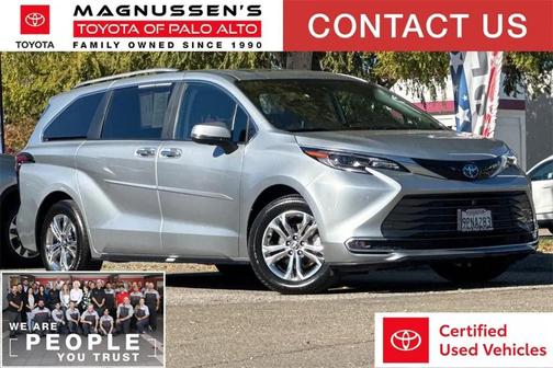 2024 Toyota Sienna Platinum