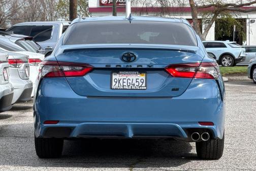 2024 Toyota Camry SE