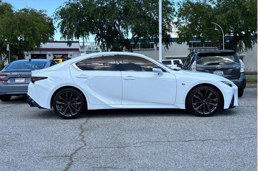 2022 Lexus IS 350 Base