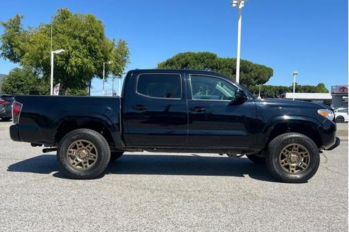 2019 Toyota Tacoma SR