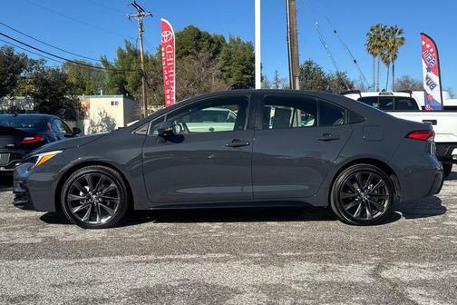 2025 Toyota Corolla Hybrid SE