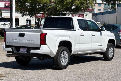 2025 Toyota Tacoma SR5
