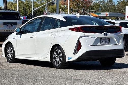 2021 Toyota Prius Prime XLE