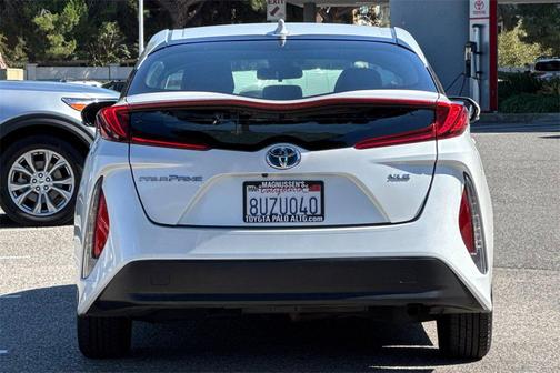 2021 Toyota Prius Prime XLE