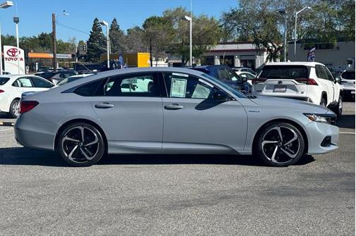 2022 Honda Accord Hybrid Base