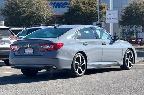2022 Honda Accord Hybrid Base