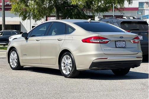 2019 Ford Fusion Hybrid SE