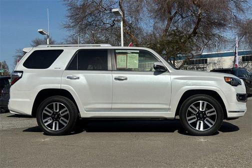 2024 Toyota 4Runner Limited